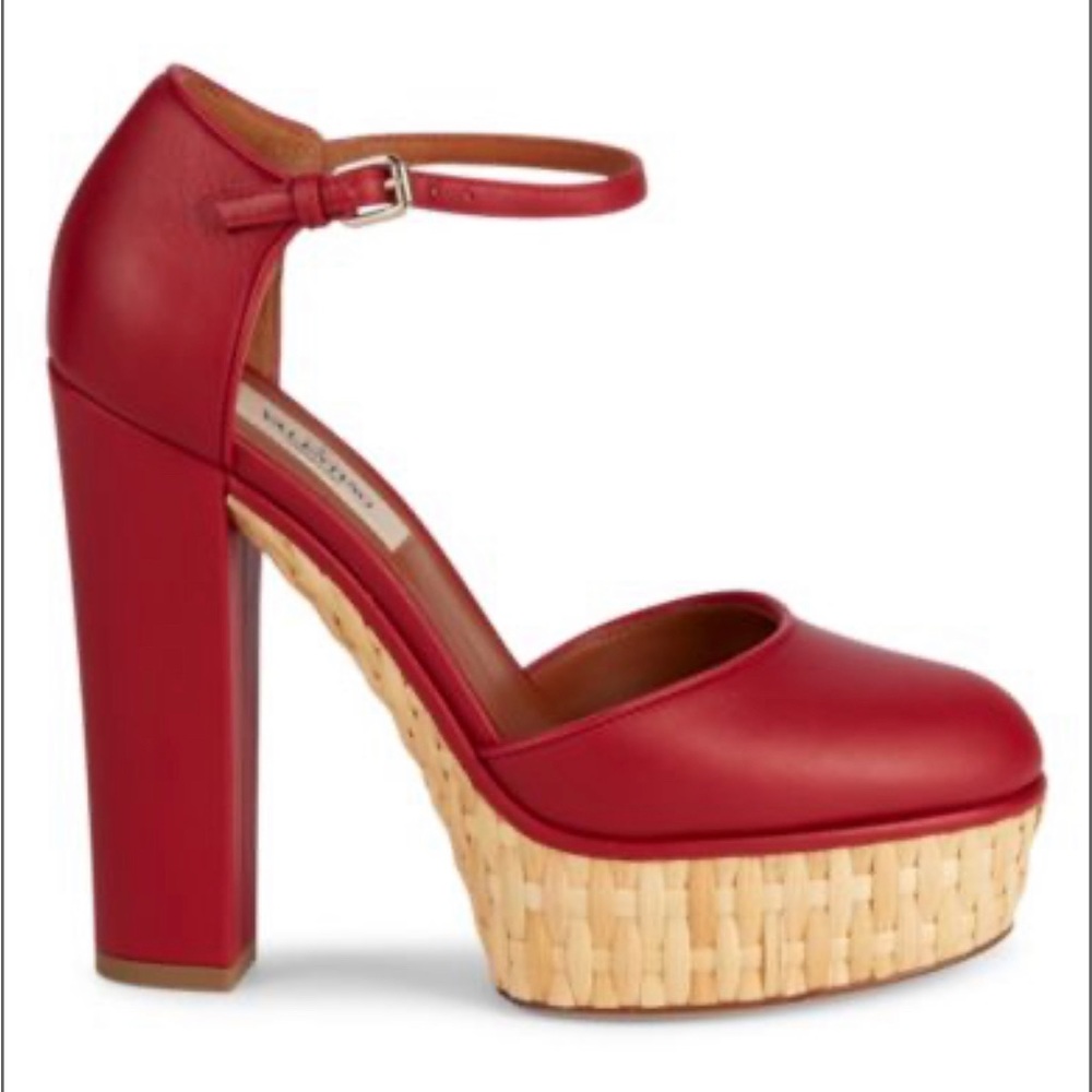 VALENTINO GARAVANI
Leather Ankle-Strap Platform Pumps Size 38